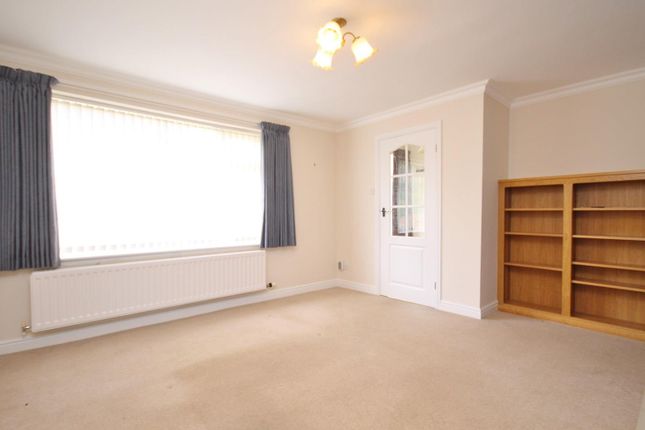 52A, Admirals Court, Thirsk photo 4