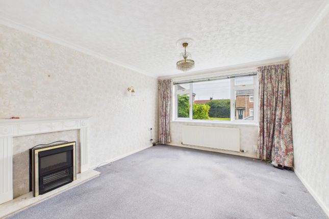 18, David's Close, Cottingham photo 2