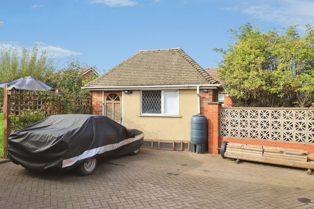 The Bungalow, Eliot Croft, Bilston photo 2