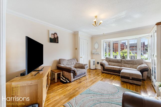 42 Salterton Drive, Bolton, Lancashire photo 4