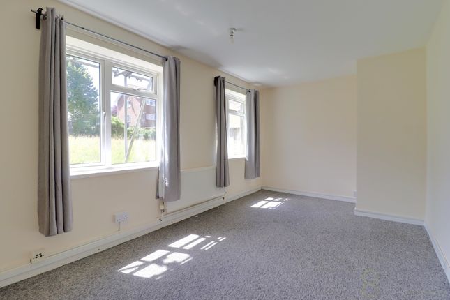 1 Essex Court Rockhurst Drive, Eastbourne photo 4