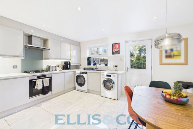 28, Aisher Way, Sevenoaks photo 2