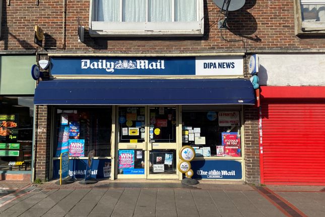 Thumbnail Retail premises to let in Shenley Road, Borehamwood