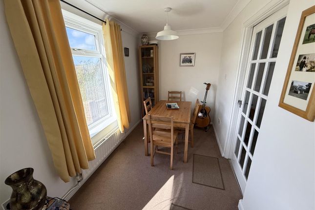 9, St. James Drive, Brinsley photo 4