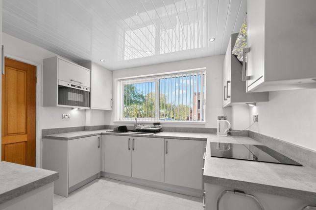 4 Lincoln Way, Prescot photo 2