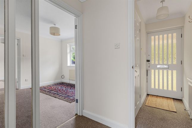 16, Oakington Road, Dry Drayton photo 2