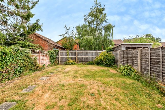 50, Sheldon Road, Aylesbury photo 2