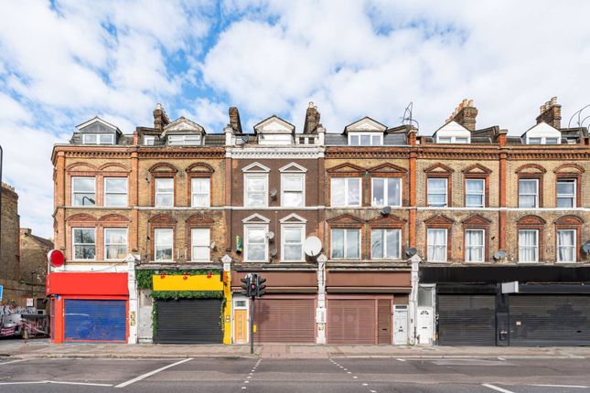 Thumbnail Flat to rent in Brixton Road, Brixton, London