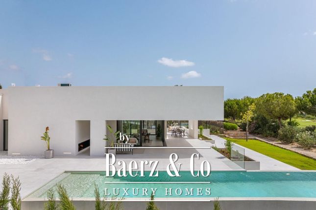 Thumbnail Villa for sale in Dehesa De Campoamor, Alicante, Spain