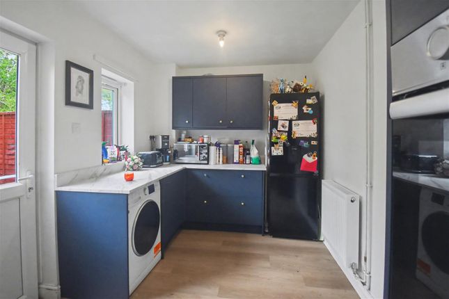 244, Stephenson Way, Corby photo 3