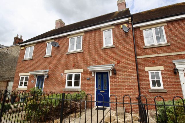 Thumbnail Property to rent in Lodden, Gillingham