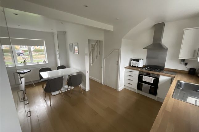 Tyrrells Road, Billericay photo 3