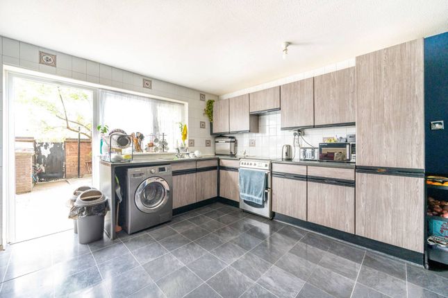Thumbnail Terraced house for sale in Leywick Street, Stratford, London