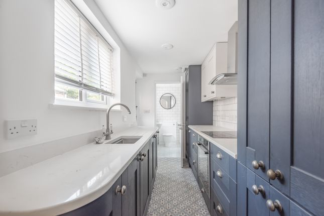 20, Albert Road, Henley-on-Thames photo 4