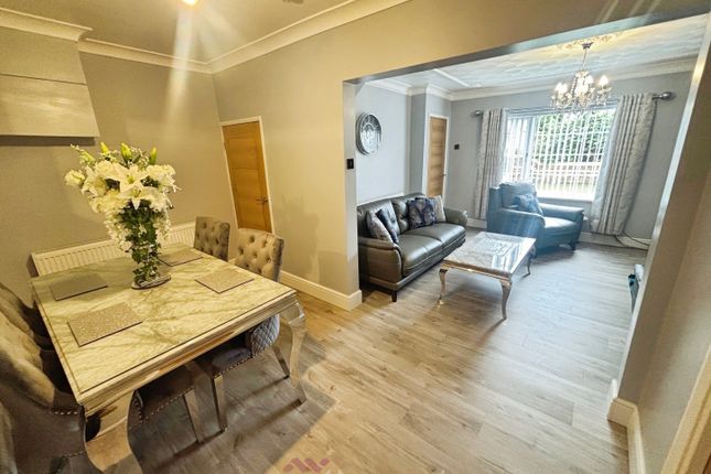 10, Windsor Road, Doncaster photo 2