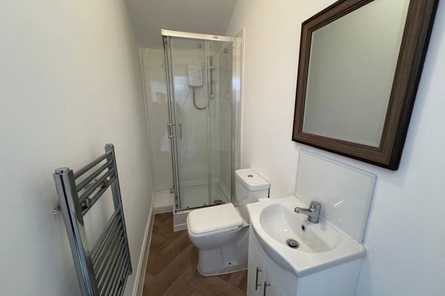 13B, St Albans Road, Leicester photo 5