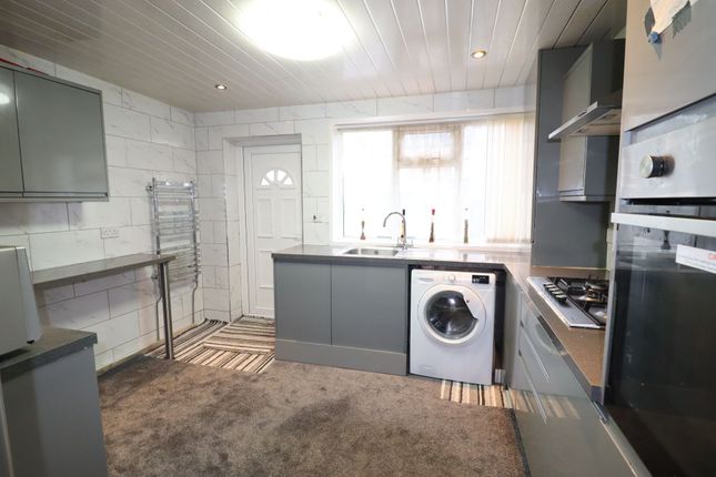 34 Lina Street, Accrington photo 4