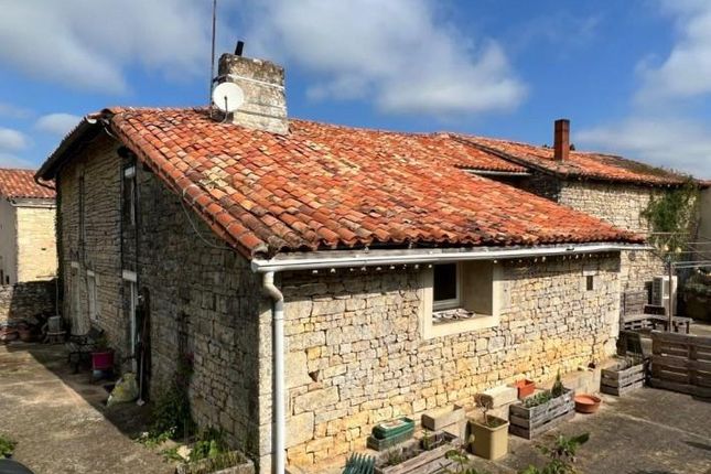 Property for sale in Nanteuil-En-Vallee, Poitou-Charentes, 16700, France