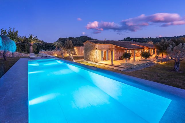 Thumbnail Country house for sale in Country Home, Campanet, Mallorca, 017310