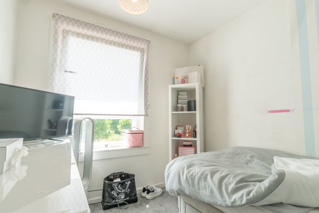 Flat for sale in Silverfir Street, Glasgow