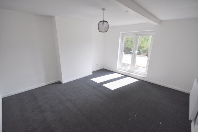 Flat 2, 10, Bondgate, Derby photo 4