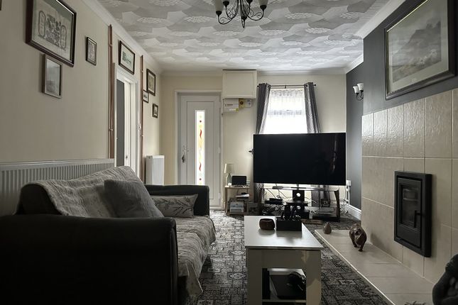 5, Brooklands Terrace, Abercrave photo 3