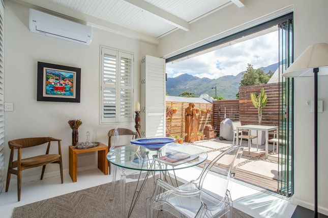 Thumbnail Apartment for sale in Huguenot Street, Franschhoek, Western Cape, South Africa