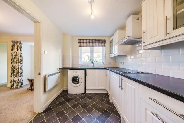 Flat for sale in Kingsclere, Hampshire