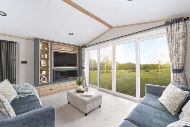 Hoburne Cotswold, Hoburne Cotswold, Cirencester photo 2