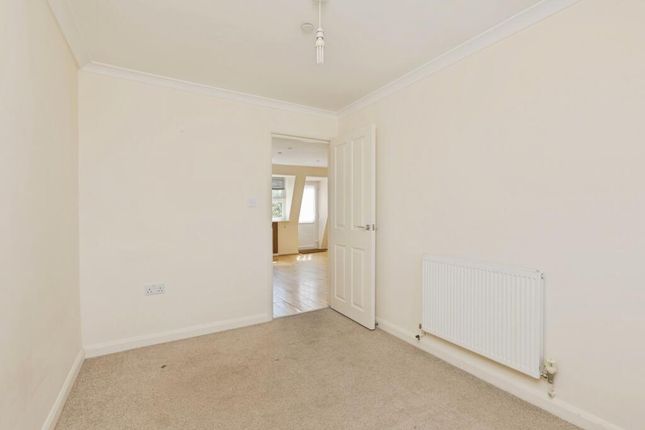 Flat A, TUNBRIDGE WELLS photo 4