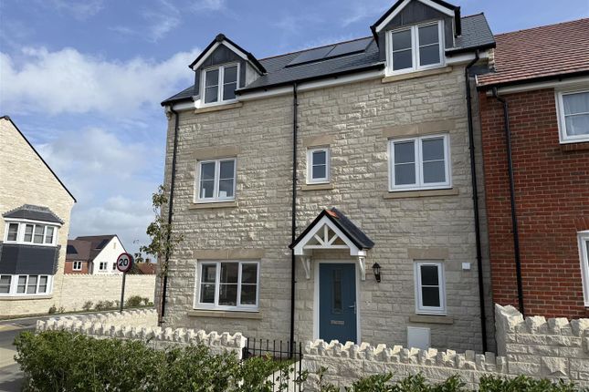 3-bed semi-detached on Plot 647 Curtis Fields, 107 Lanehouse Rocks Road, Weymouth, £370,000