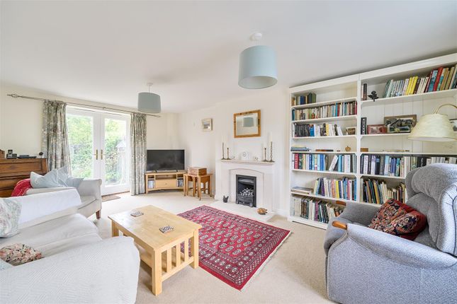2c, Newtown, Beaminster photo 4