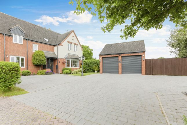 Thumbnail Detached house for sale in Drovers Way, Desford, Leicester