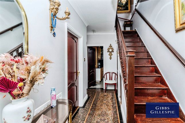 57, Brunswick Road, London photo 4