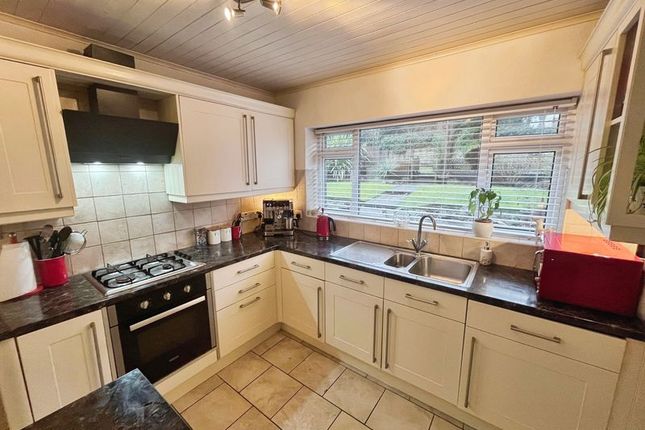 8, Fellside, Bolton photo 3