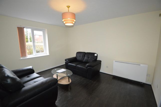 Thumbnail Flat to rent in Angora Drive, Salford, Manchester