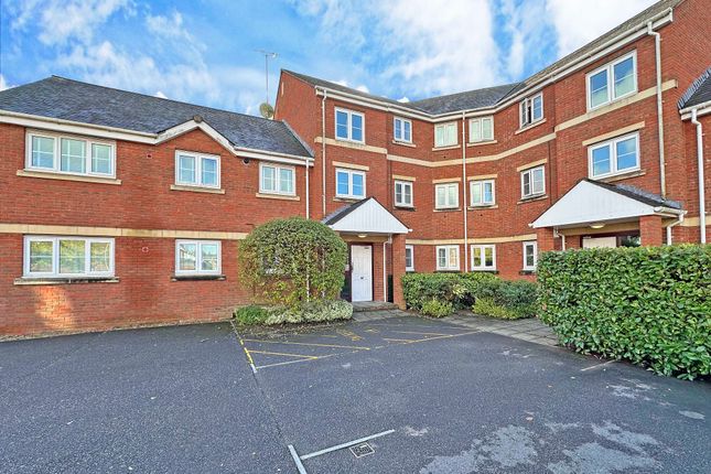 2-bed flat on 18, Seabrook Mews, Exeter, £185,000