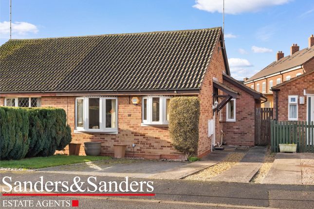 Bungalow for sale in Seymour Road, Alcester