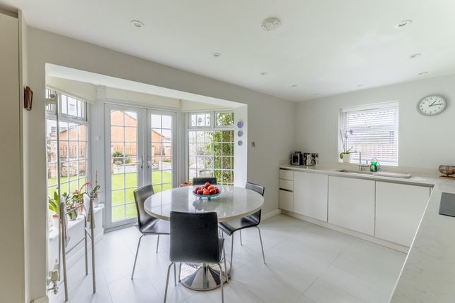 71 Benmead Road, Kidlington photo 4