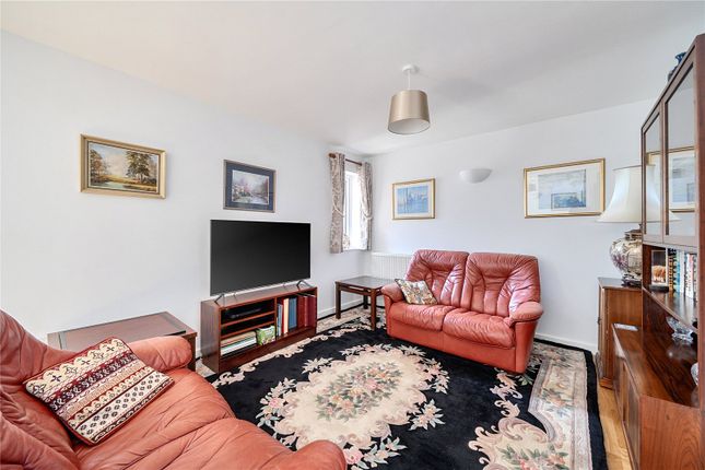 5, Broad Close, Somerset photo 4