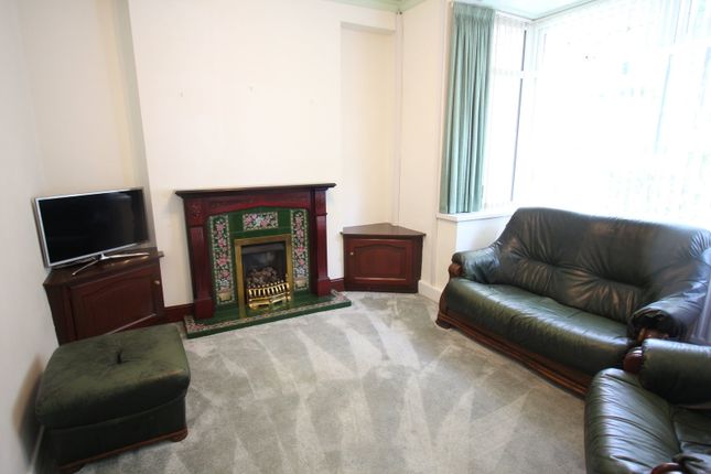 63, Thomas Street, Caerphilly photo 2