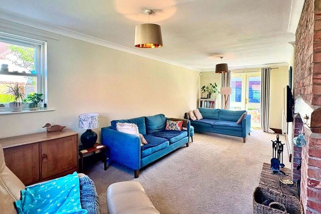 15, Rectory Lea, Gainsborough photo 3