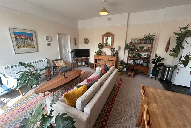 1, Bakehouse Mews, Chippenham photo 4