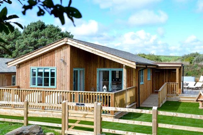 3-bed house on Eagle Owl Lodge 21 Meadowside Farm,, Winnards Perch, Cornwall, £184,000