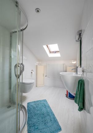 8, Onslow Close, Chingford photo 4