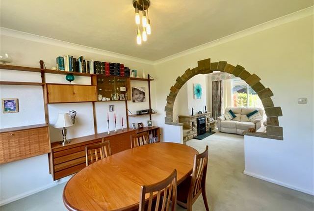 67, Charnock View Road, Sheffield photo 3