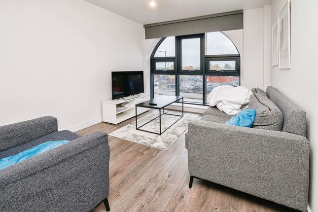 Flat for sale in Neptune Place, Liverpool