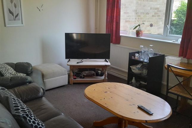 Property to rent in Laker Square, Andover