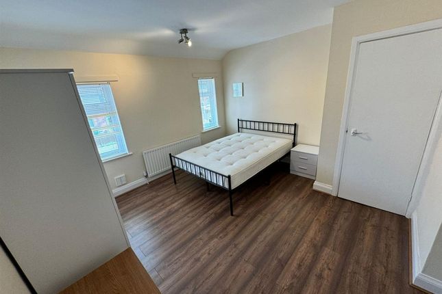 47 Gerard Avenue, Coventry photo 4