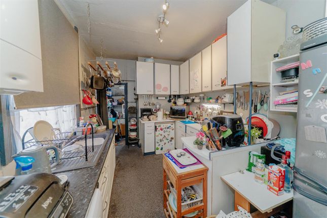 44, Blenheim Road, Birmingham photo 4